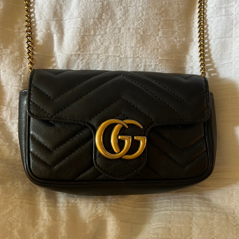 GG Marmont super mini bag